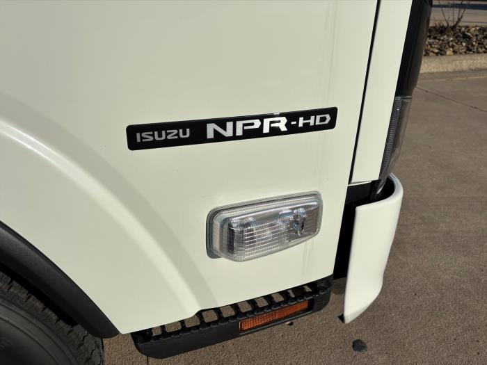 2025 Isuzu NPR-HD-12