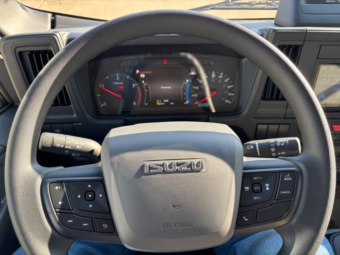 2025 Isuzu NPR-HD-16