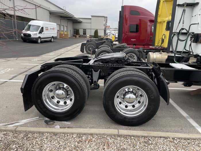 2020 International LT625-4