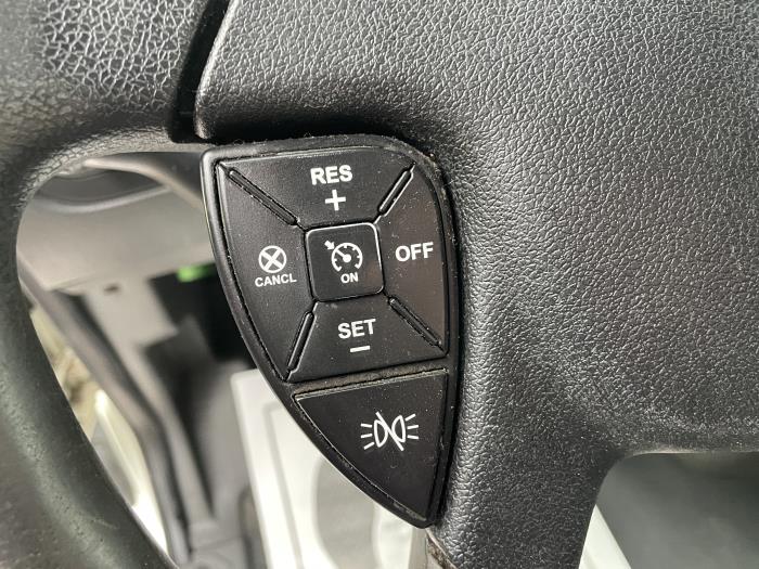 2020 International LT625-11