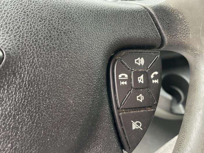 2020 International LT625-12