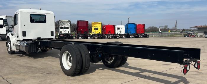 2025 Peterbilt 536-7