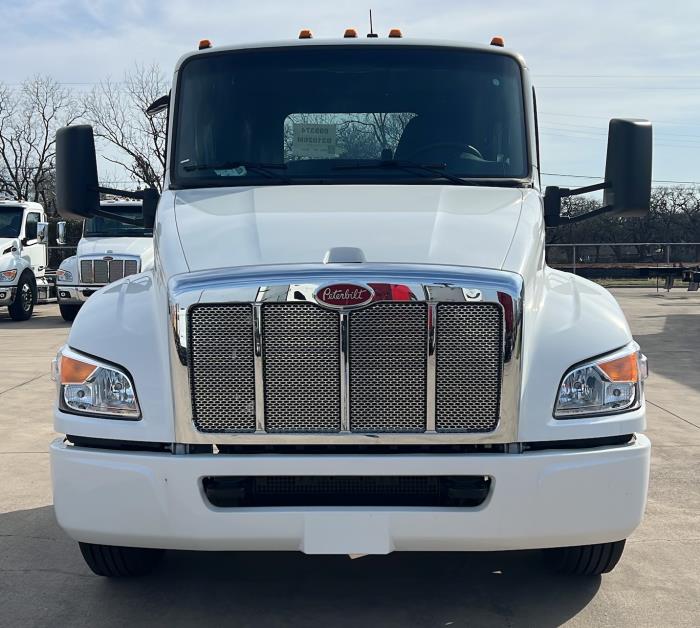 2025 Peterbilt 536-11