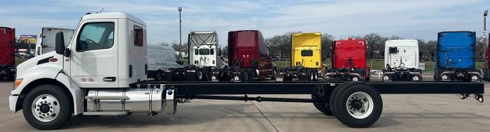 2025 Peterbilt 536-3