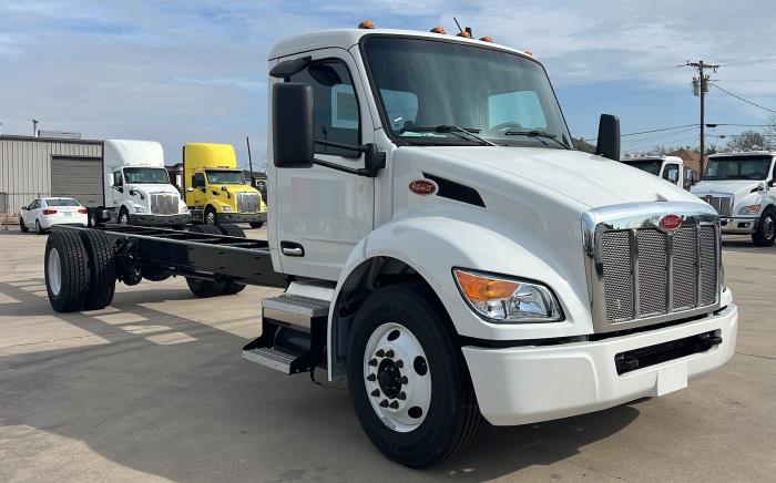 2025 Peterbilt 536-9