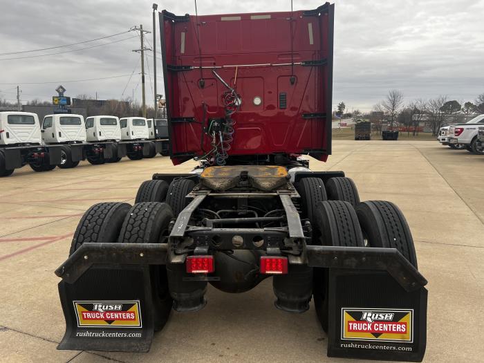 2019 International LT625-4
