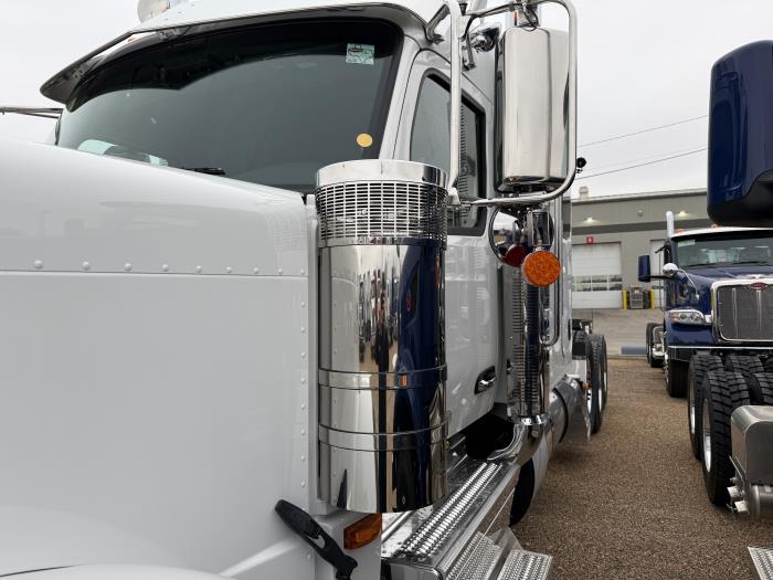 2026 Peterbilt 589-10