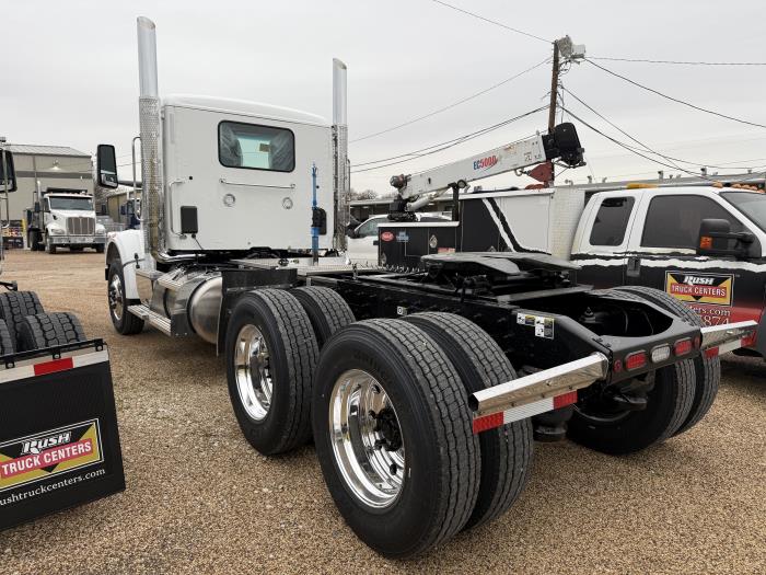 2026 Peterbilt 567-3