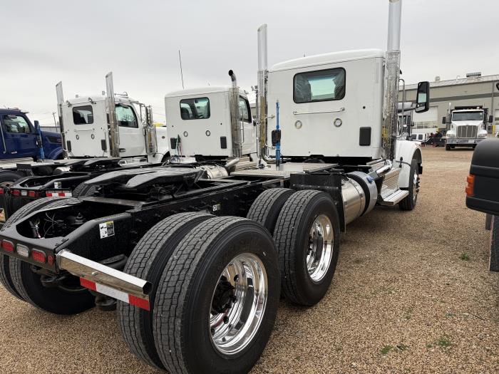 2026 Peterbilt 567-5