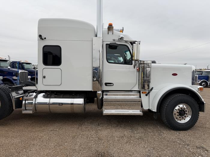 2026 Peterbilt 589-6