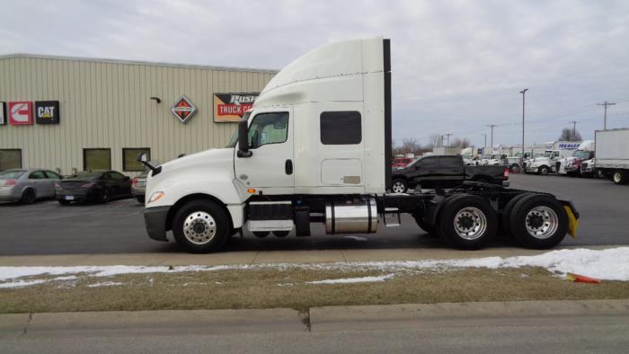 2020 International LT625-8