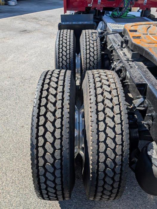 2022 Peterbilt 579-21