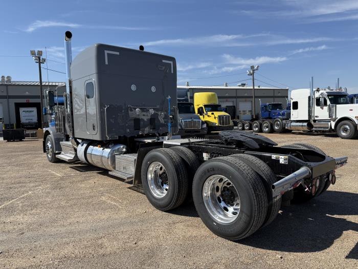 2026 Peterbilt 589-5