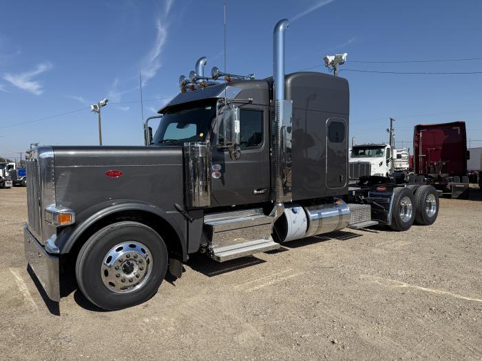 2026 Peterbilt 589-3