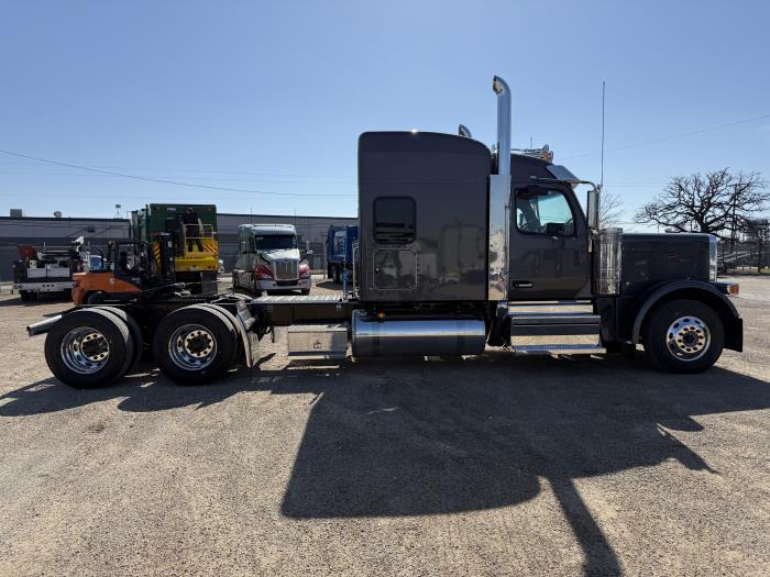 2026 Peterbilt 589-9