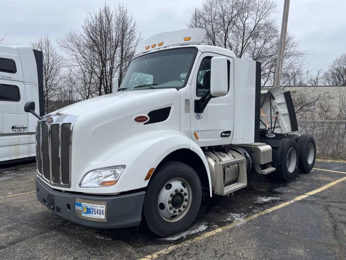 2022 Peterbilt 579-1