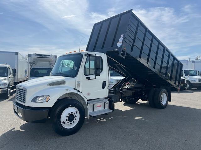 2020 Freightliner Business Class M2 106-1