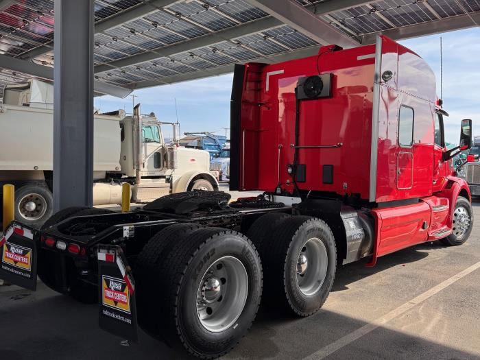 2021 Peterbilt 579-5