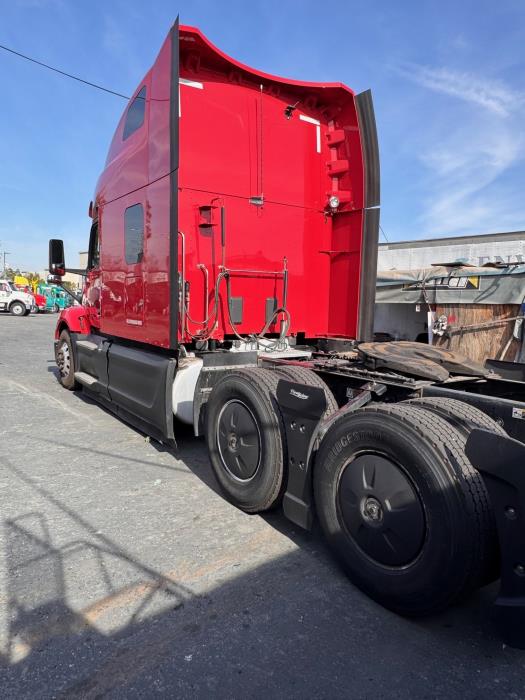 2023 Peterbilt 579-6