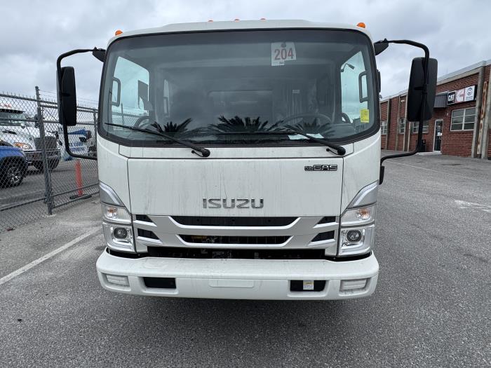 2025 Isuzu NPR-HD-7