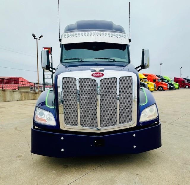 2020 Peterbilt 579-3