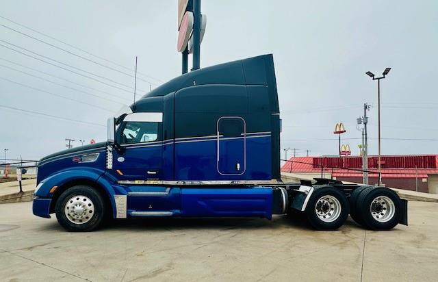 2019 Peterbilt 579-4