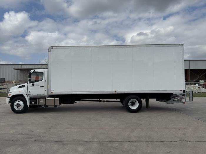 2025 Hino L6-8