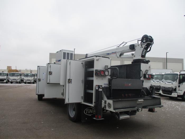 2024 Ford F-550-8