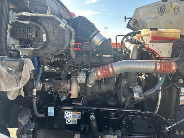 2021 Peterbilt 567-7