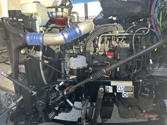 2021 Peterbilt 567-8