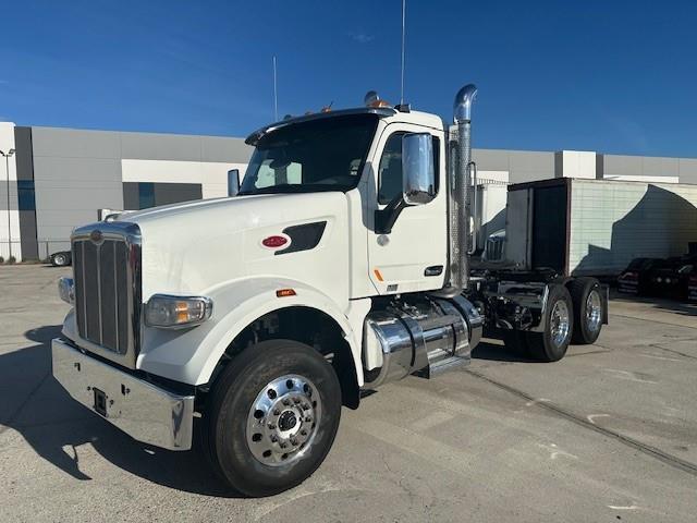 2021 Peterbilt 567-9