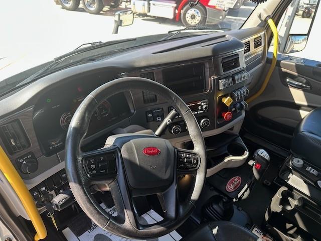 2024 Peterbilt 579-3