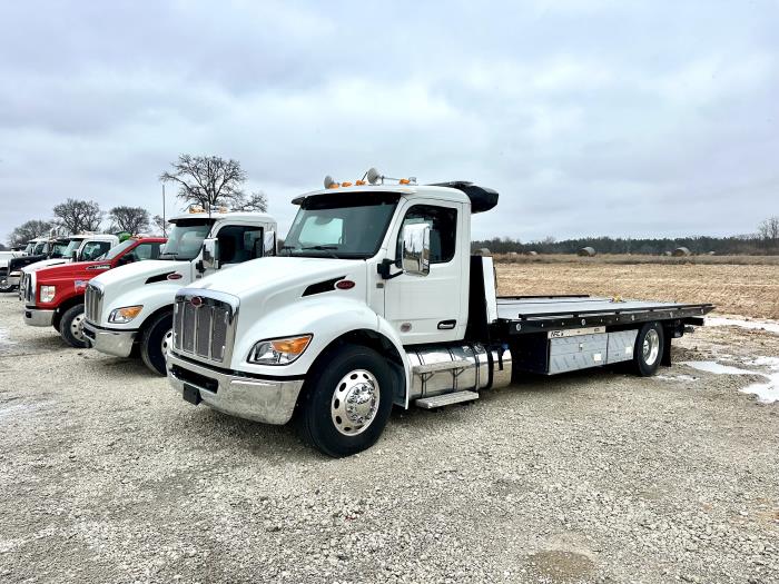 2025 Peterbilt 537-1