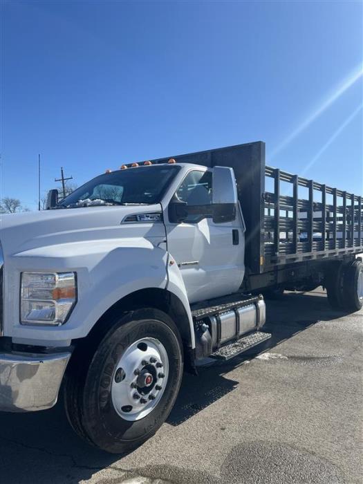 2025 Ford F-750-10