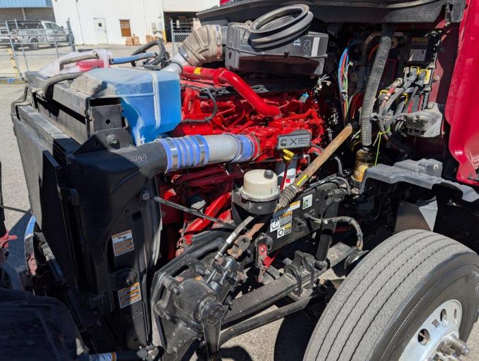 2022 Peterbilt 579-9