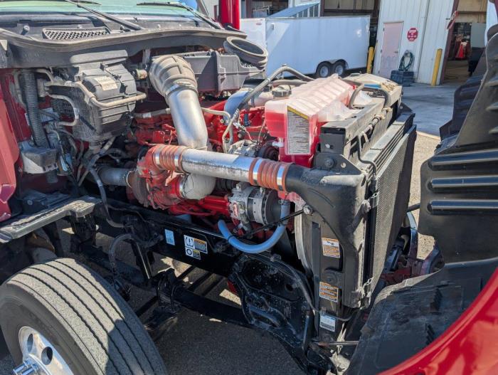 2022 Peterbilt 579-12