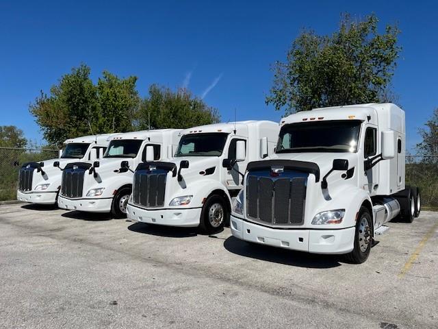 2021 Peterbilt 579-1