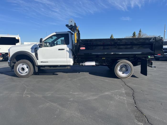 2024 Ford F-550-3