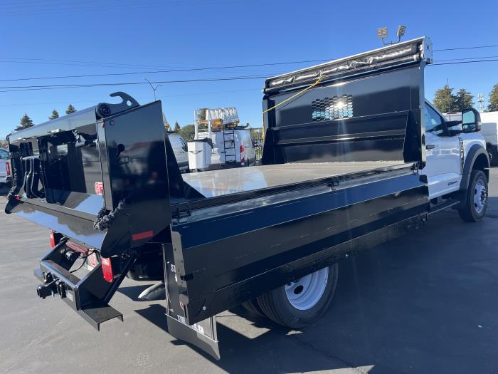2024 Ford F-550-6