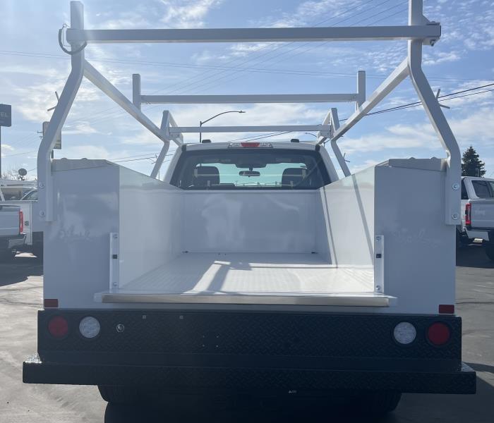 2025 Ford F-250-4