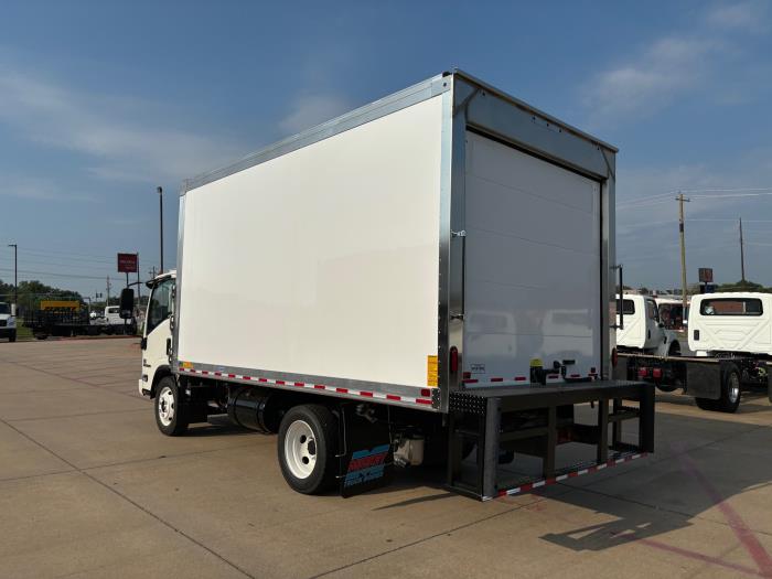 2024 Isuzu NPR-HD-5