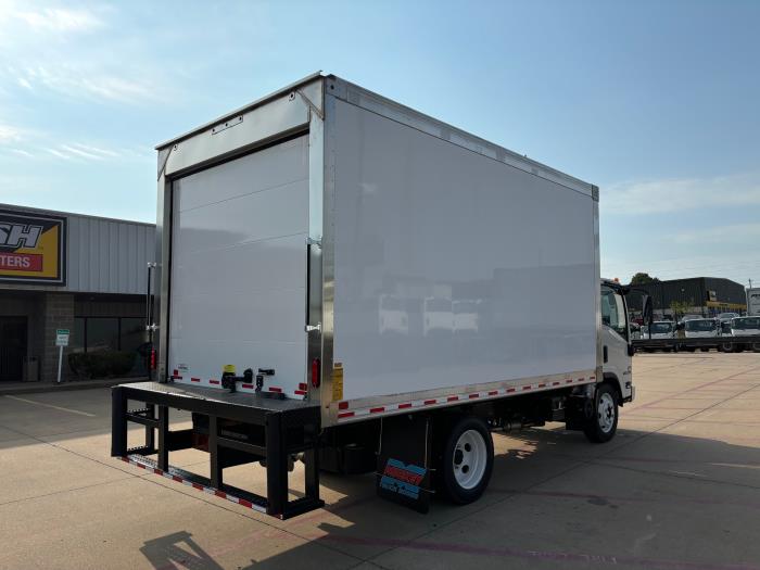 2024 Isuzu NPR-HD-8