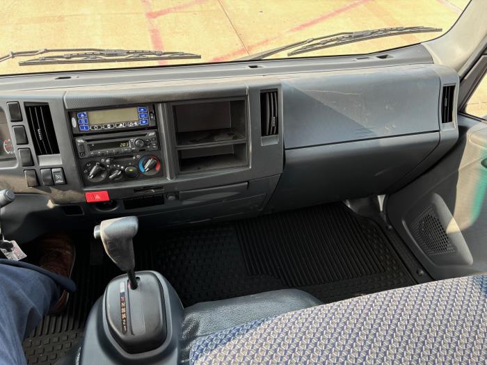 2024 Isuzu NPR-HD-19