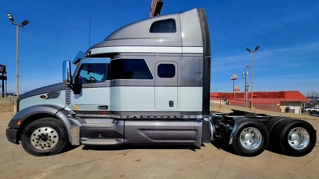 2020 Peterbilt 579-9