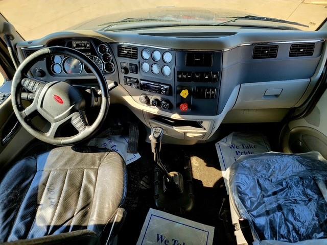 2020 Peterbilt 579-11