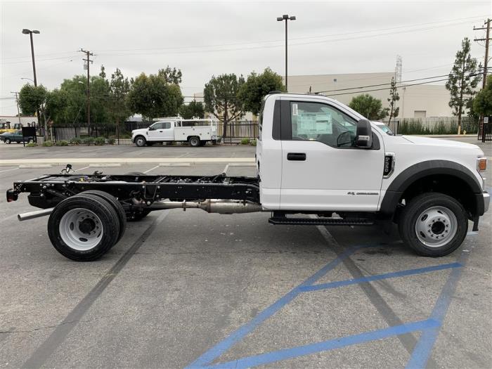 2025 Ford F-550-5