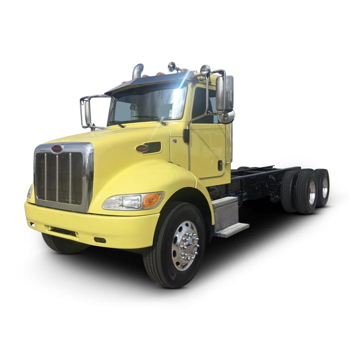 2020 Peterbilt 348-0