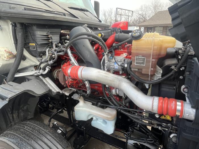 2020 International LT625-8