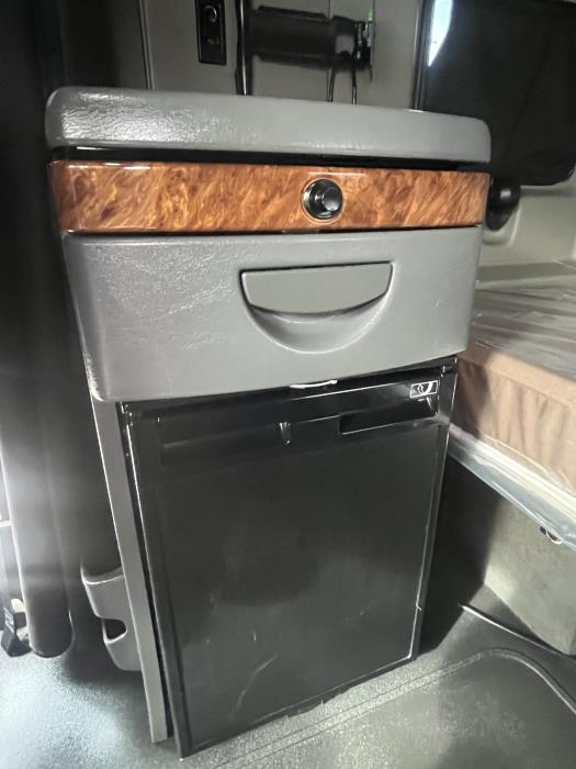 2020 International LT625-13