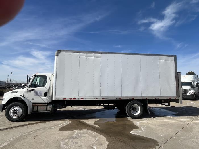 2020 Freightliner Business Class M2 106-2
